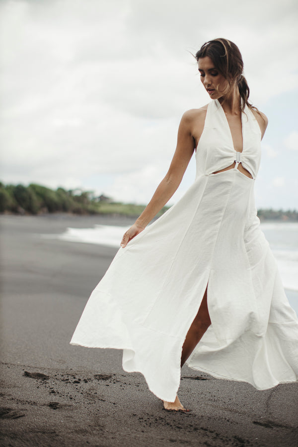 PRLA Official's Timeless Collection: Women's White Maxi Dresses and Gowns for Every Occasion