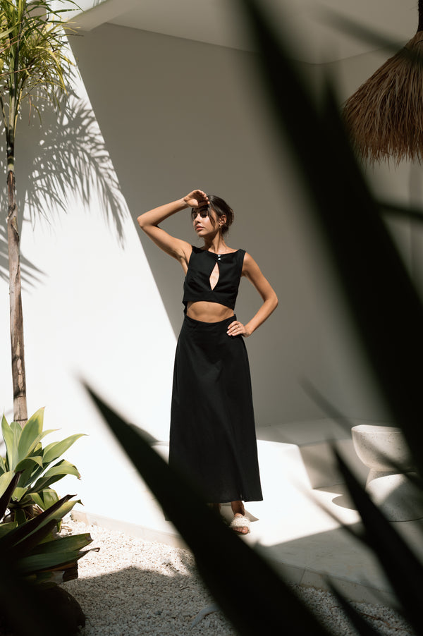 Jade Dress in Off Black