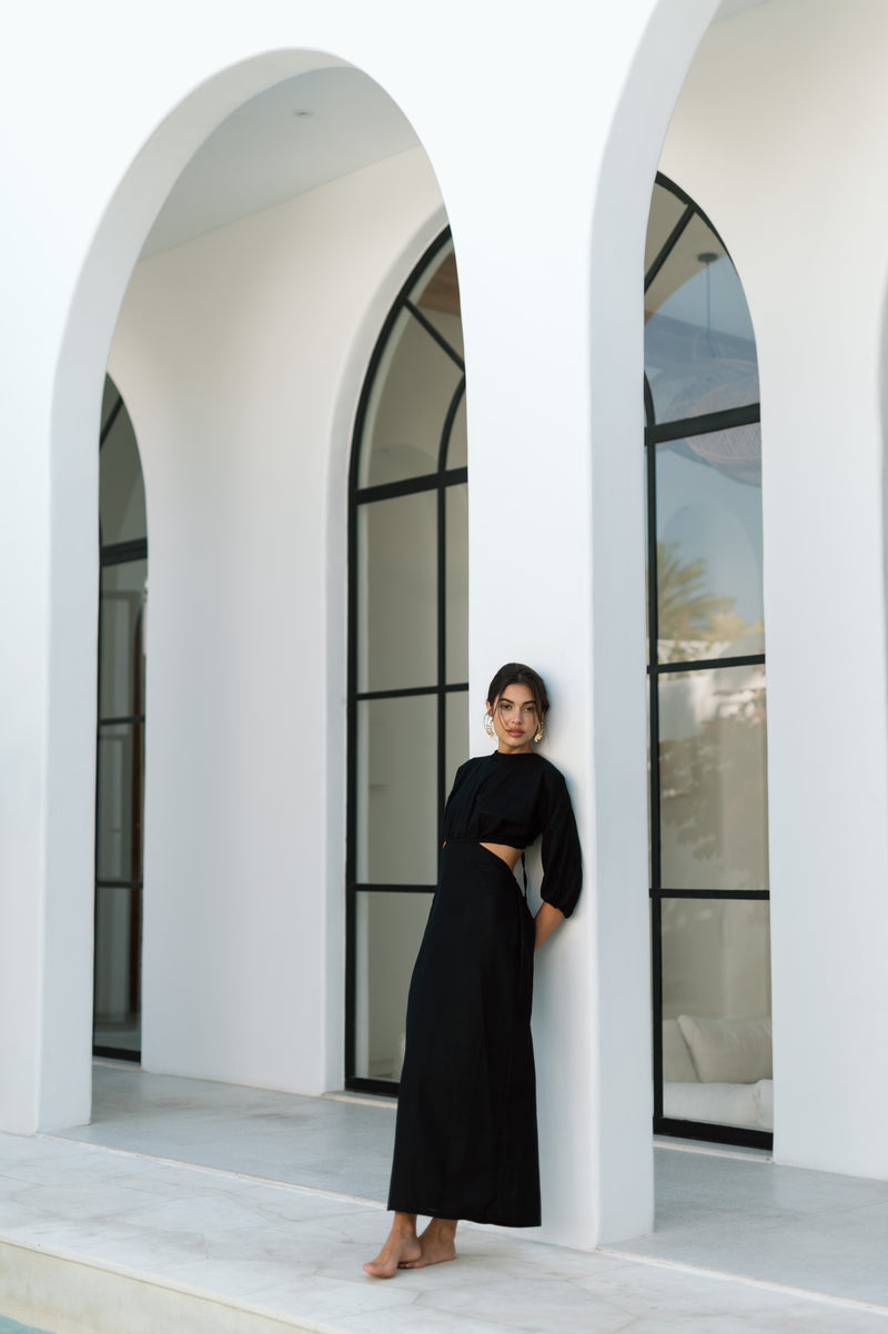 Ar Dress in Black