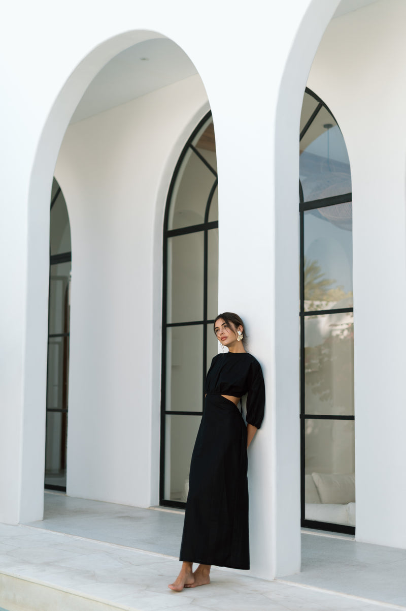 Ar Dress in Black