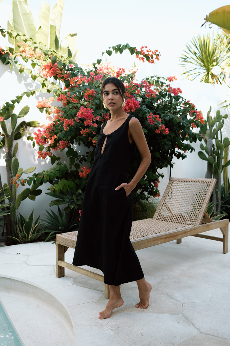 Bea Dress in Black
