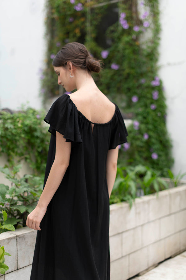 Layla Dress in Black