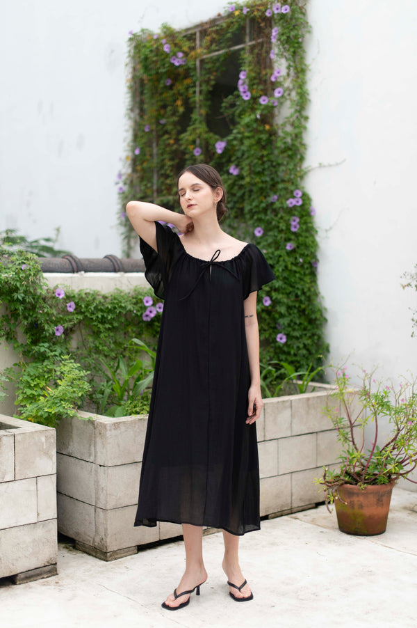 Layla Dress in Black